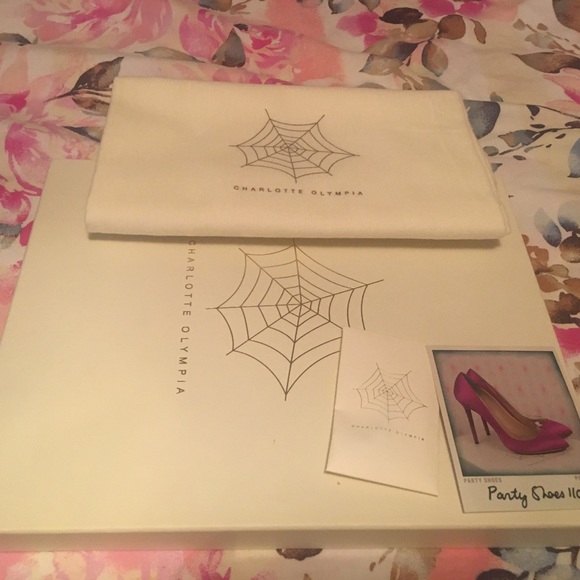 Charlotte Olympia Pumps - Picture 4 of 5